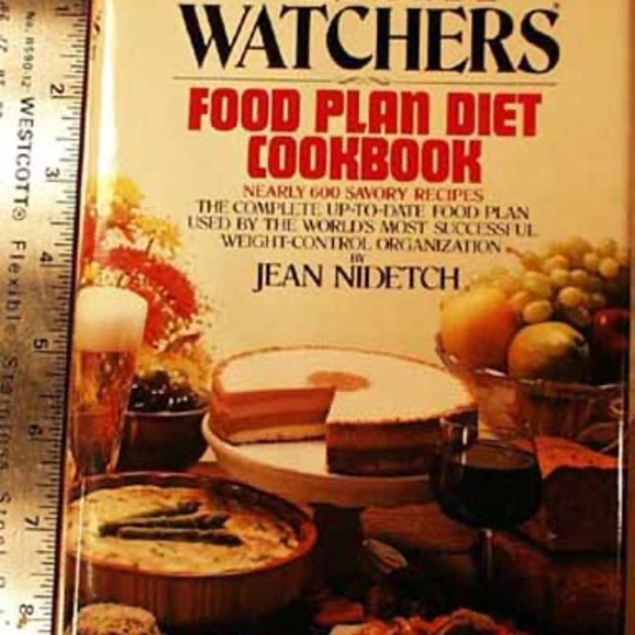 WEIGHT WATCHERS NEW FOOD PLAN DIET COOKBOOK, BLK/WHITE ILLUSTRATIONS, 600 RECIPE - Picture 1 of 1